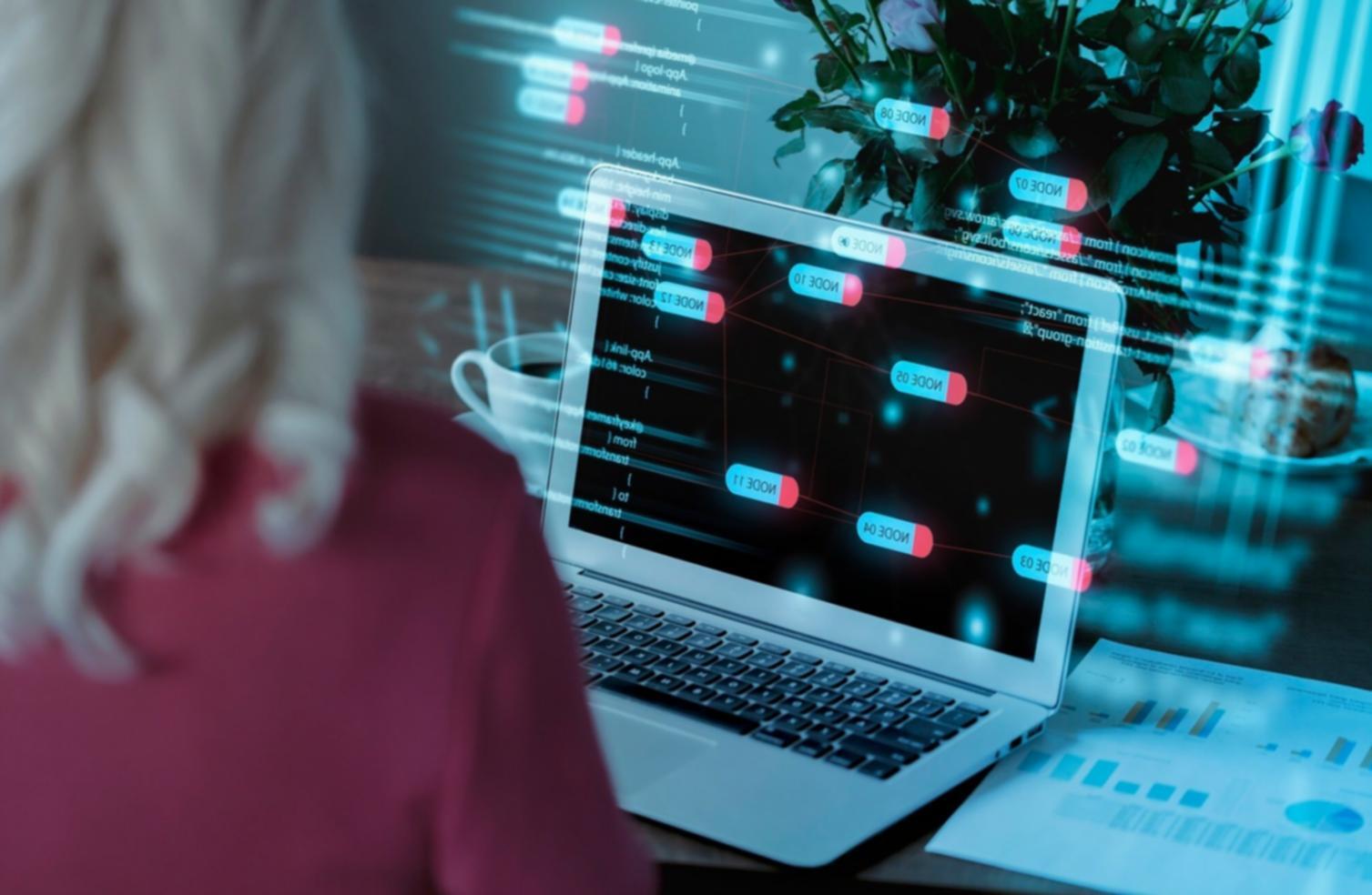 Professionelles Beratungsgespräch in modernem Büroambiente